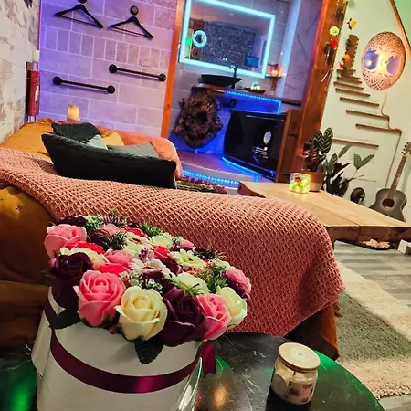 بيت ضيافة Le Neflier - Balneo - Romantique Pour 2