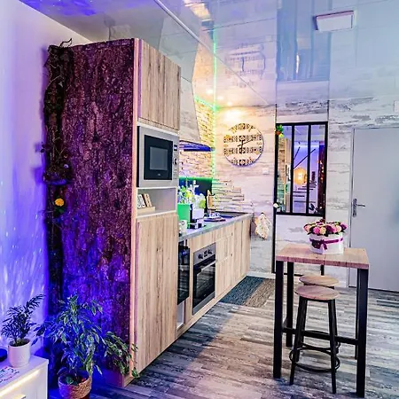 Guest house Le Neflier - Balneo - Romantique Pour 2