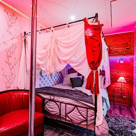 Le Neflier - Balneo - Romantique Pour 2 2*