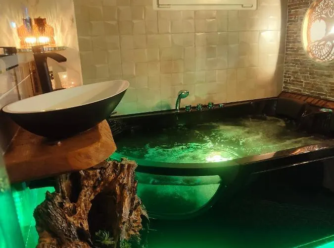 Le Neflier - Balneo - Romantique Pour 2 Πανσιόν 4*