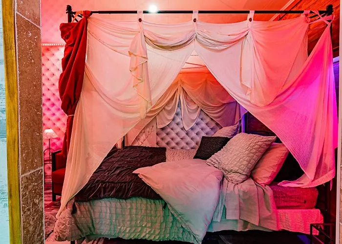 Le Neflier - Balneo - Romantique Pour 2 4* Ντιζόν