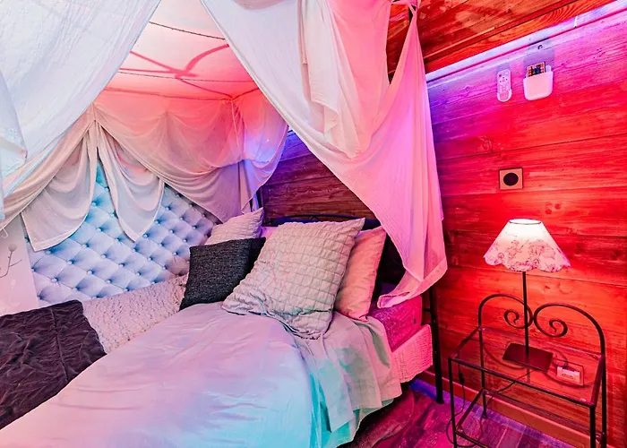 Le Neflier - Balneo - Romantique Pour 2 Πανσιόν 4*